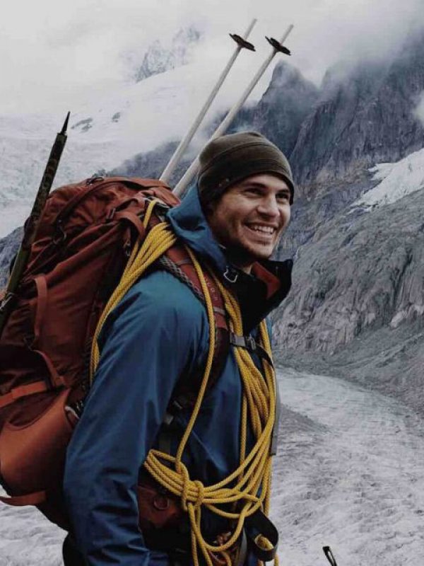 happy-hiker